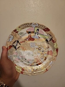 Gorgeous! Antique Signed Japanese Porcelain Hand Painted Plate Gold Accents 7.5" - Picture 1 of 10
