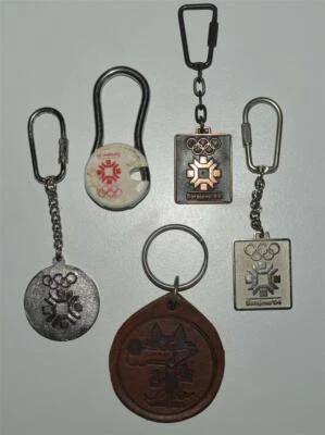 Olympics Sarajevo 1984 Yugoslavia Vucko mascot logo sponsor vtg keychain keyring - Image 1 of 4