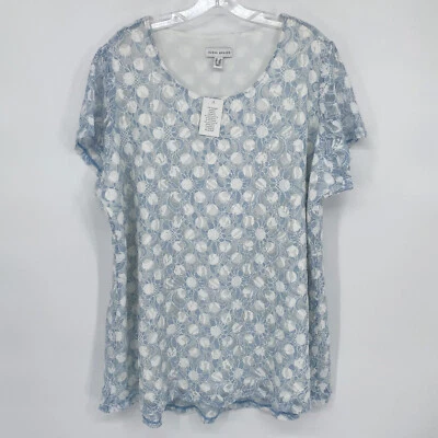 Blusa Top Susan Graver 2X de Encaje Blanco Azul Floral Manga Corta Foto 1 de 4