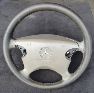 Lederlenkrad Mercedes W210 grau / Leder abgegriffen - Bild 1 von 6