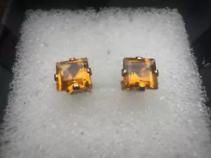 10K YELLOW GOLD PRINCESS CUT CITRINE STUD POST EARRINGS ESTATE PAIR 1.5 TCW - Picture 1 of 13