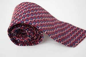 IZOD MENS TIE RED BLUE PINK GEOMETRIC DESIGN 100% SILK IMPORT FABRIC MADE IN USA - Picture 1 of 6