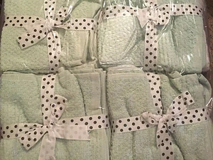Paquete económico de toalla facial de 24 piezas para usar y tirar - 100% algodón (surtidos colores) 13 X 13 - Imagen 1 de 3