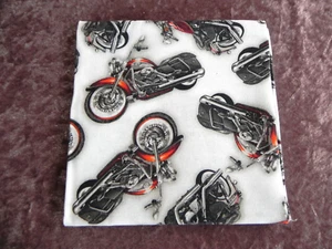 Fat Quarter - 100% Cotton - Motorbikes - Picture 1 of 1