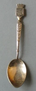 PETITE CUILLÈRE MÉTAL ARGENTE - BLASON "ALOS" - POINÇON AUGIS - COLLECTION - Picture 1 of 2