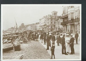 Sussex Postcard - The Promenade, Hastings T9264 - Picture 1 of 2