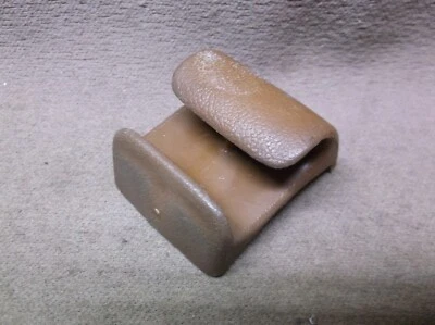 1971 1972 1973 MERCURY COUGAR XR7 FORD MUSTANG SUNVISOR SUPORTE DE MONTAGEM CENTRAL - Imagem 1 de 4