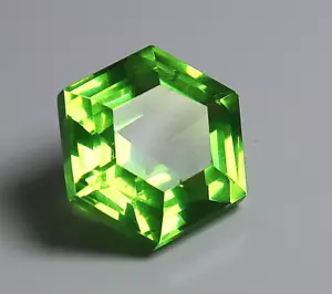 Pietra preziosa sfusa verde naturale certificata 10 carati taglio esagonale peridoto verde naturale - Foto 1 di 6