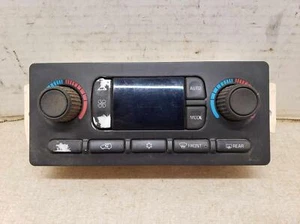 03 04 GMC ENVOY Heater A/c Control FRONT AUTO (OPT CJ2) 15195331 - Picture 1 of 8