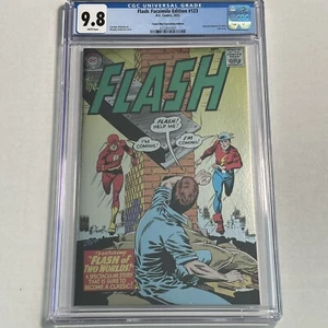 FLASH #123 CGC 9.8 MEGACON FOIL FACSIMILE VARIANT GOLDEN AGE FLASH - Picture 1 of 2