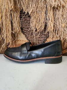 Zapato Mocasín Clarks Ultimate Comfort Collection Negro Penny Para Mujer Talla 8.5 - Imagen 1 de 8