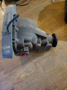 2003 Ford Expedition Rear Differential Assembly - Picture 1 of 3