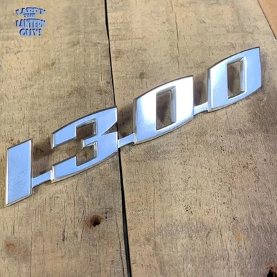 VW Bug Decklid Script 1300 Volkswagen T1 Beetle Sedán y Convertible OE 1966 Foto 1 de 4