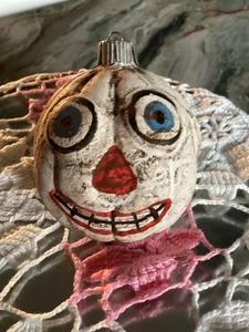 Adorno de calabaza cara fantasma blanco Dept 56 acabado mate retirado de 3" - Imagen 1 de 8