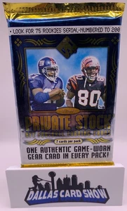 2001 Private Stock Football Sealed Pack One Authentic Game-Worn Gear Card - Picture 1 of 2