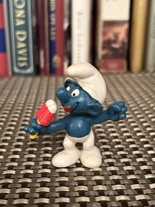 Smurfs Popsicle Smurf with Red & White Ice Cream #20053 Vintage Figure Hong Kong - Picture 1 of 4