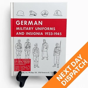 German Military Uniforms And Insignia 1933-1945, 1967 Hardback - Imagen 1 de 24