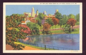 Skyline Penn Valley Park KANSAS CITY MISSOURI Vintage Postcard - Imagen 1 de 1