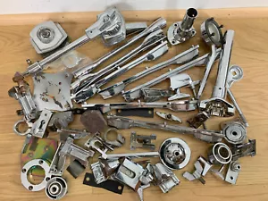 Big Pile lotto di ricambi batteria Asst YAMAHA Lug Spur Tom attacco braccio anni 70 80 vintage Giappone - Foto 1 di 10