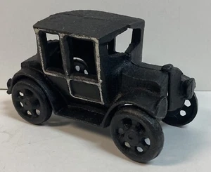 Vintage Cast Iron Model T Ford Coupe Toy Car - Picture 1 of 7