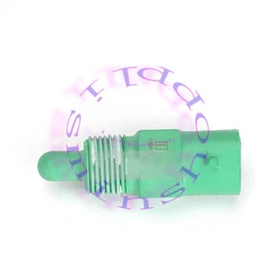 FOR Intake Air Temperature Sensor 4/6HK1 Isuzu Engine 8-12146830 Excavator - Picture 1 of 1