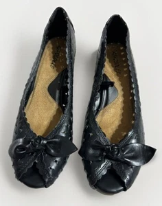 Aerosoles Black Eyelet-Bow-2.5”Wedge Heels-Chop Suey- Size 7M - Picture 1 of 6