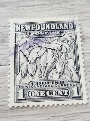 Newfoundland Scott # 184 Codfish (Gray Black) 1932-1938 Used Cancelled - Image 1 of 2