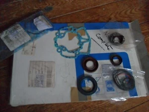 Aprilia SR 50 LC Gilera DNA Piaggio Zip LC Derbi GP1 odd Gaskets from Set 498470 - Picture 1 of 1