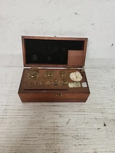 Vintage Henry Troemner Brass Weights Set Wooden Case - Picture 1 of 10