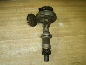 1970 GTO PONTIAC 400/455 distributor 1111105 0C24 - Picture 1 of 3