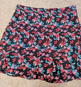 Black and pink Lightweight floral summer beach holiday skirt Size 12 - Picture 1 of 2
