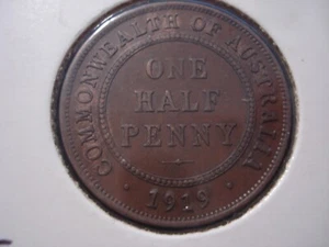 Australian 1919 Half Penny 6 Pearls Plus Center Diamond Coin KGV (NN03) - Picture 1 of 2