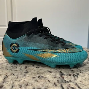 Tacchetti calcio HESBITEUL uomo EU 43 verde - Foto 1 di 9