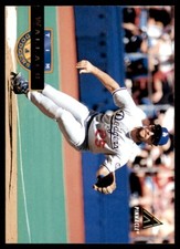 1994 PINNACLE TIM WALLACH LOS ANGELES DODGERS #484