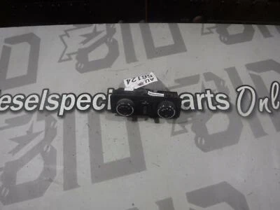 2009 - 2011 CHEVROLET SILVERADO 1500 OEM HEADLIGHT 4X4 DOME SWITCHES LIGHTS Foto 1 de 4