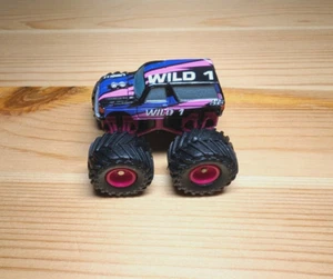 Micro Machines Galoob Monster Truck Wild 1 1990 Pink, Purple, Black - Picture 1 of 4