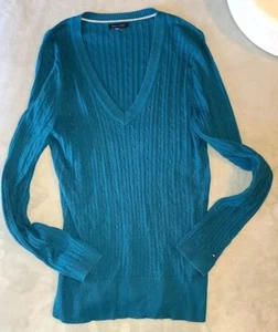 Suéter acanalado cuello en V de manga larga para mujer Tommy Hilfiger ver medidas - Imagen 1 de 9