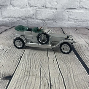 Franklin Mint Exclusive Collectible: 1907 Rolls-Royce Silver Ghost Diecast Model - Picture 1 of 13