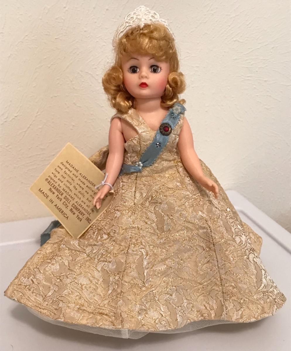 マダム アレクサンダー クイーン エリザベス #597 SLW (1954) マダム アレクサンダー クイーン エリザベス #597 SLW (1954