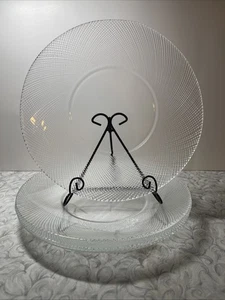 4 Vtg Arcoroc Clear Glass Diamond Textured Swirl USA Dinner Plates 9 1/8" - Picture 1 of 12