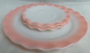 CRINOLINE fired on Pink Ruffled Plate & 2 saucers Hazel Atlas milk glass - Picture 1 of 3