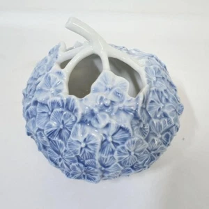 Royal Copenhagen Hydrangea Vase Flower Blue The Art of Giving Flowers Used JP - Picture 1 of 10