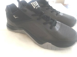 everlast tennis shoes