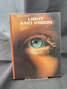 Light and Vision by Conrad G. Mueller, Mae Rudolph, and the Editors of Time-Life - Picture 1 of 1