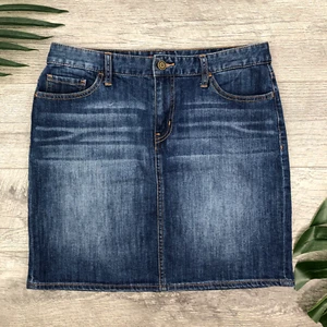 Tommy Hilfiger Womens Whisker Wash Denim Blue Jean Skirt Size 6 - Picture 1 of 12