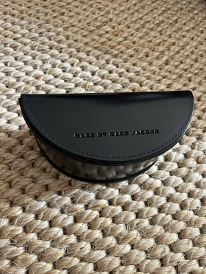 MARC JACOBS ЧЕХОЛ ДЛЯ ПЕРЕНОСКИ СОЛНЦЕЗАЩИТНЫЕ ОЧКИ/ОЧКИ/ОЧКИ/ОЧКИ - Изображение 1 из 4