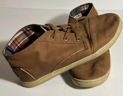 Tom's Youth 5Y Water-Resistant Mid Top Ankle Shoes Plaid Lining Brown  - Image 1 of 4