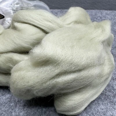 Merino Wool Spinning Felting Wool Roving Fiber Celery Green 162g Mohair & More - Image 1 of 4