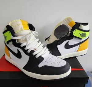 Jordan 1 Retro High OG 10 Volt Gold Black white yellow 3 1 11 6 VI Nike - Picture 1 of 12