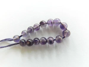 Amethyst, Sweet 4mm Smooth Round Beads, Nice Colour And Clarity, Bag Of 15 - Bild 1 von 1
